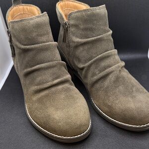 Earth Origins Olive Green Suede Ankle Boots